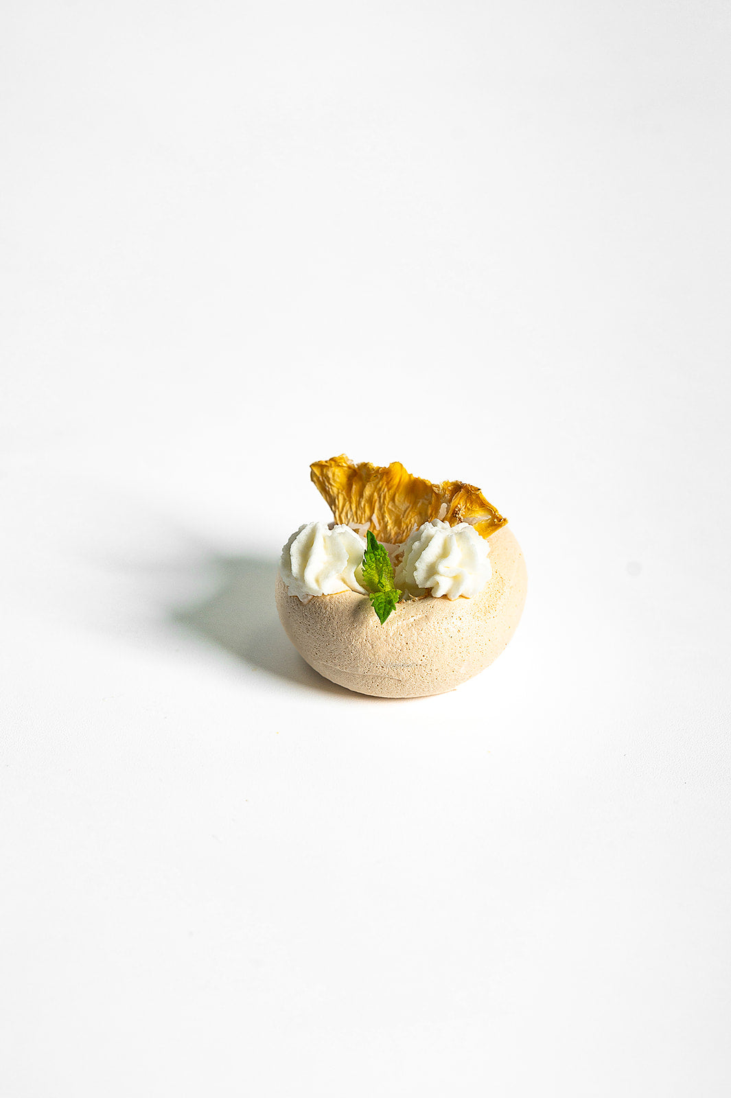 Mini Pavlova Pina Colada