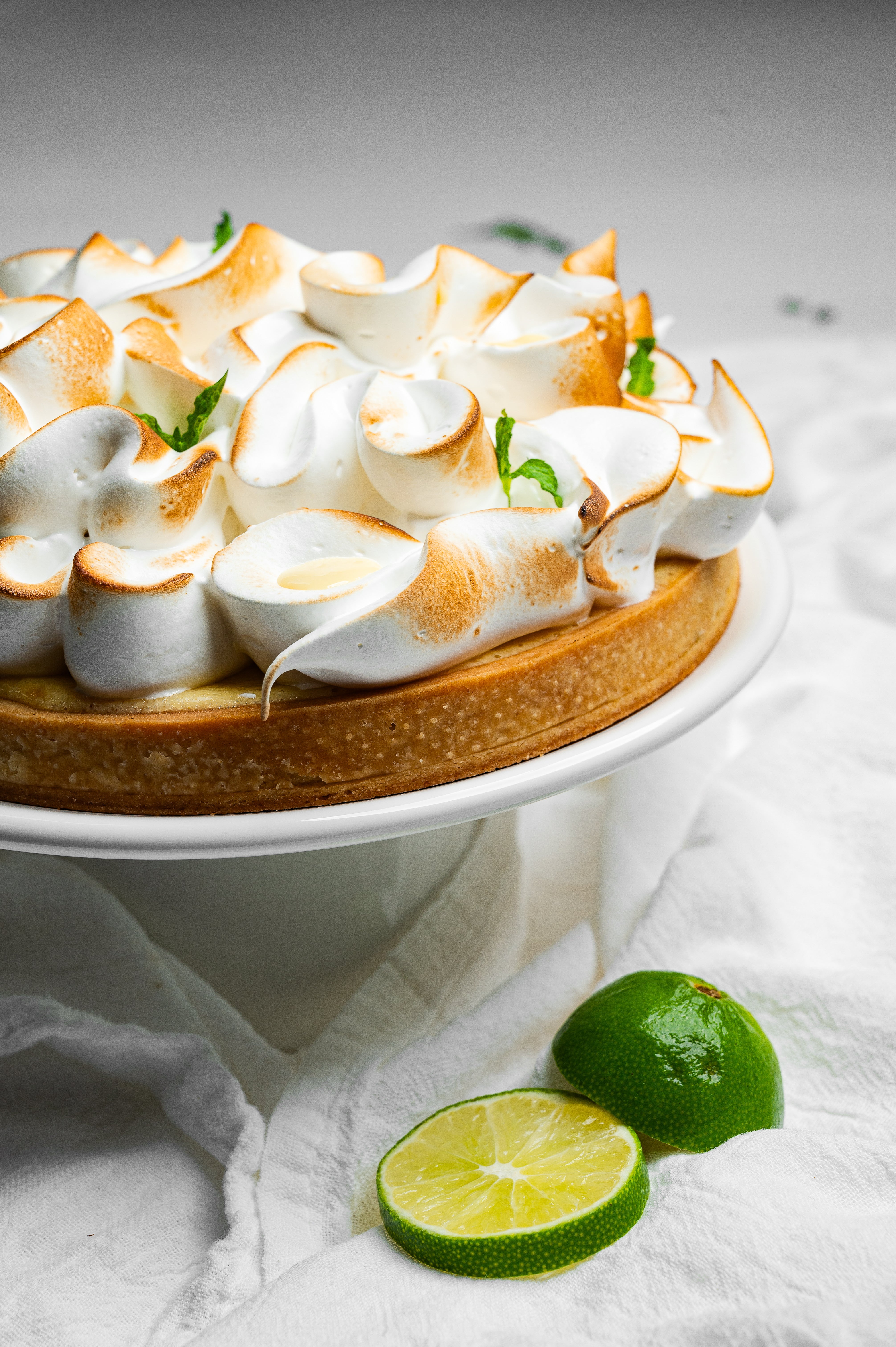 Key Lime tart with Meringue