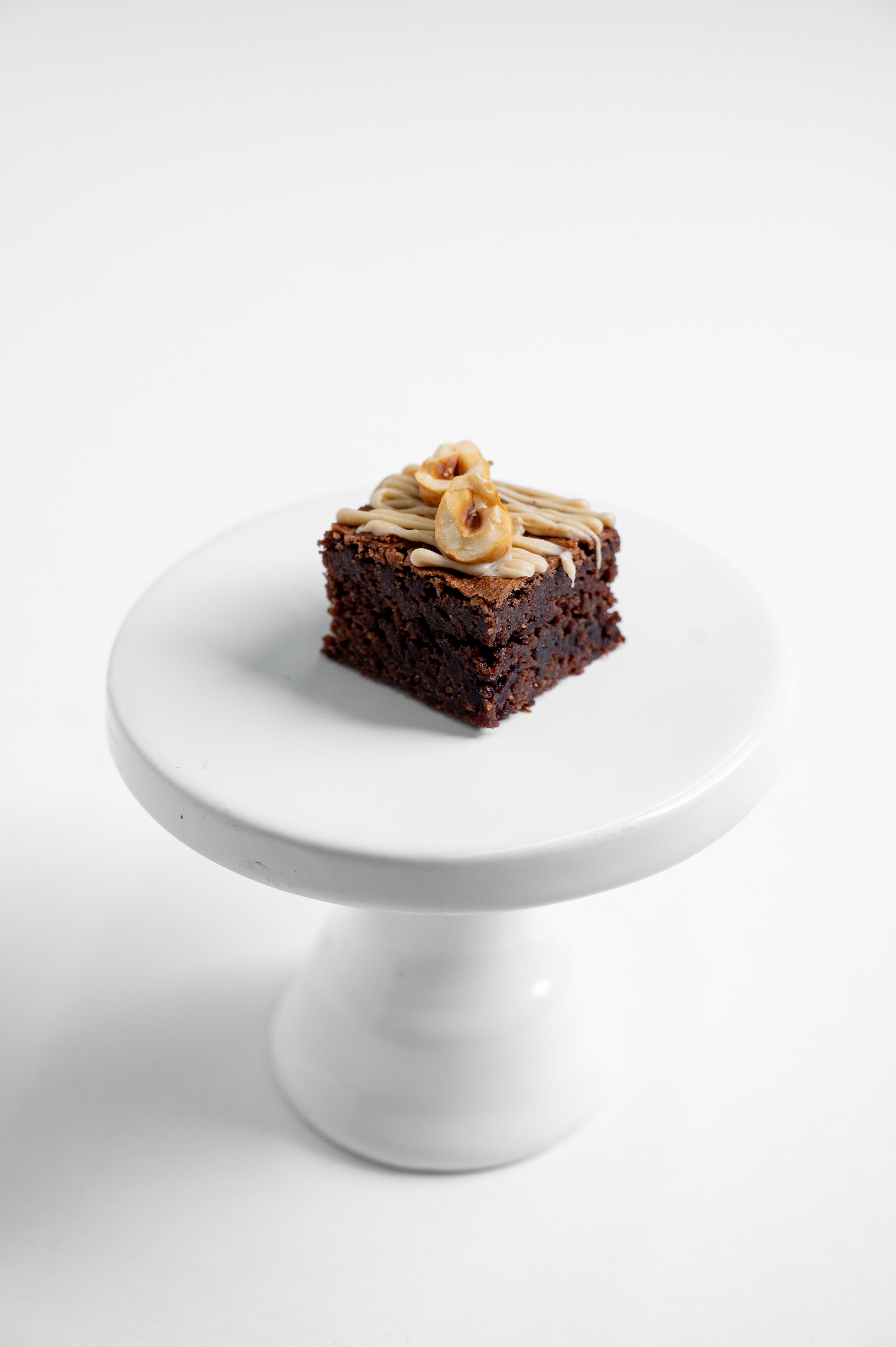 Mini Brownie with Hazelnut