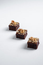 Mini Brownie with Hazelnut